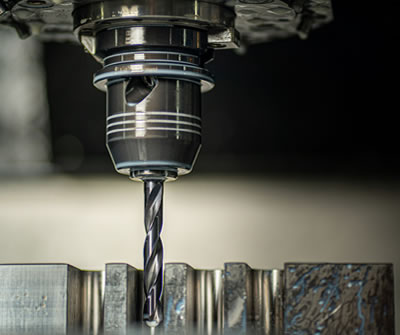 maquinarias y herramientas